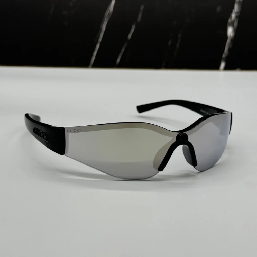 NEW GG1651S 004 GUCCI BLACK SILVER GEOMETRIC UNISEX GUCCI SUNGLASSES